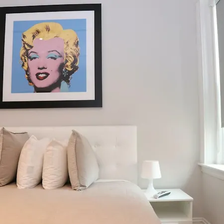 A Stylish Stay W/ A Queen Bed, Heated Floors.. #31 Brookline Exterior photo