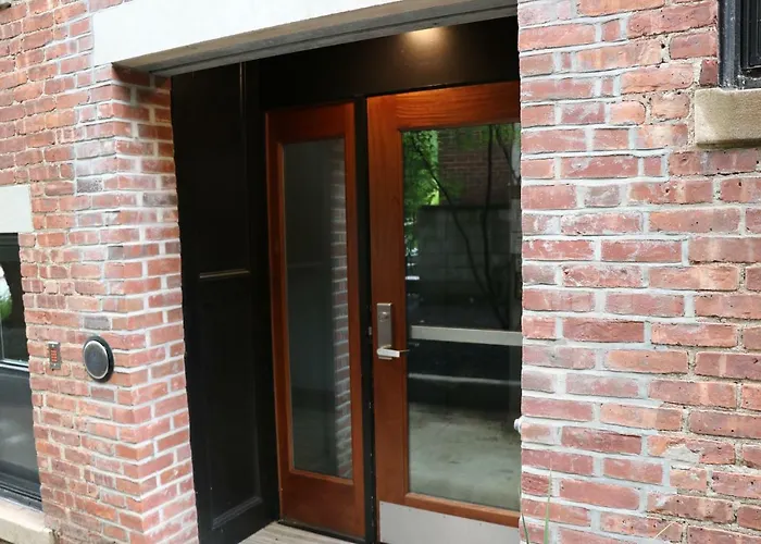 A Stylish Stay W/ A Queen Bed, Heated Floors.. #31